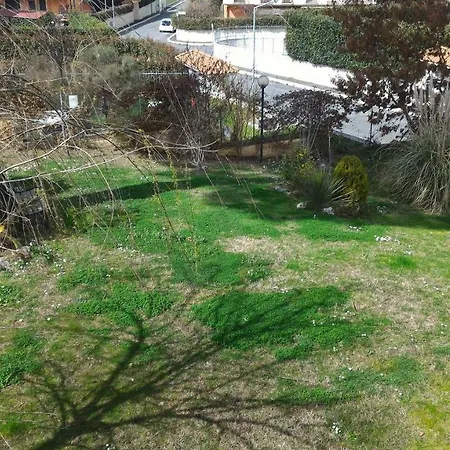 Barozze House Guest house