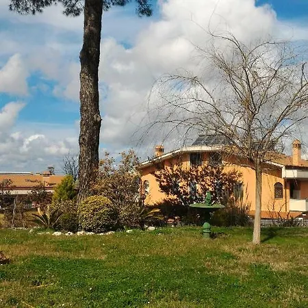 Barozze House Guest house